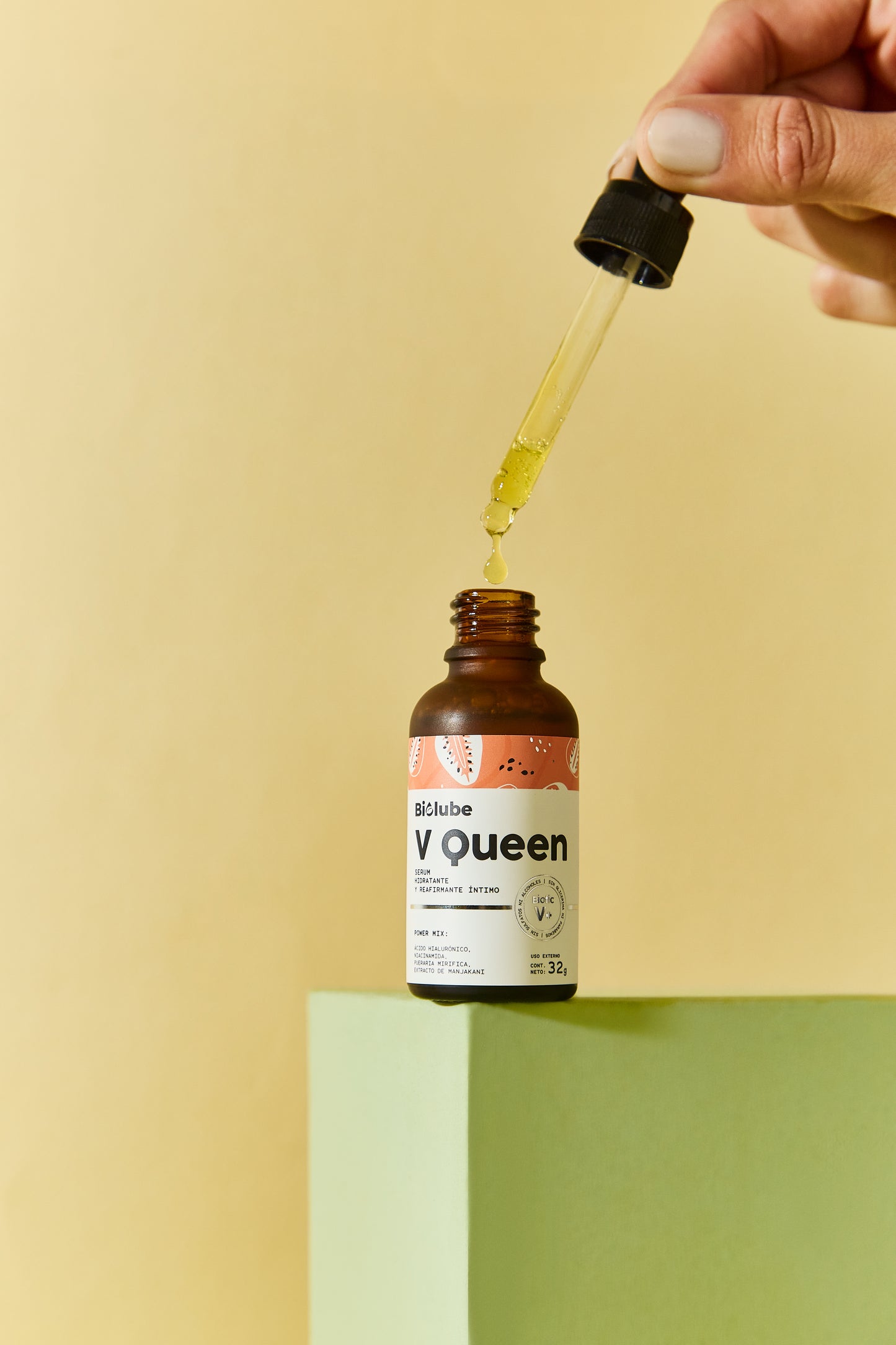 V Queen Moisturizing and Vaginal Firming Serum